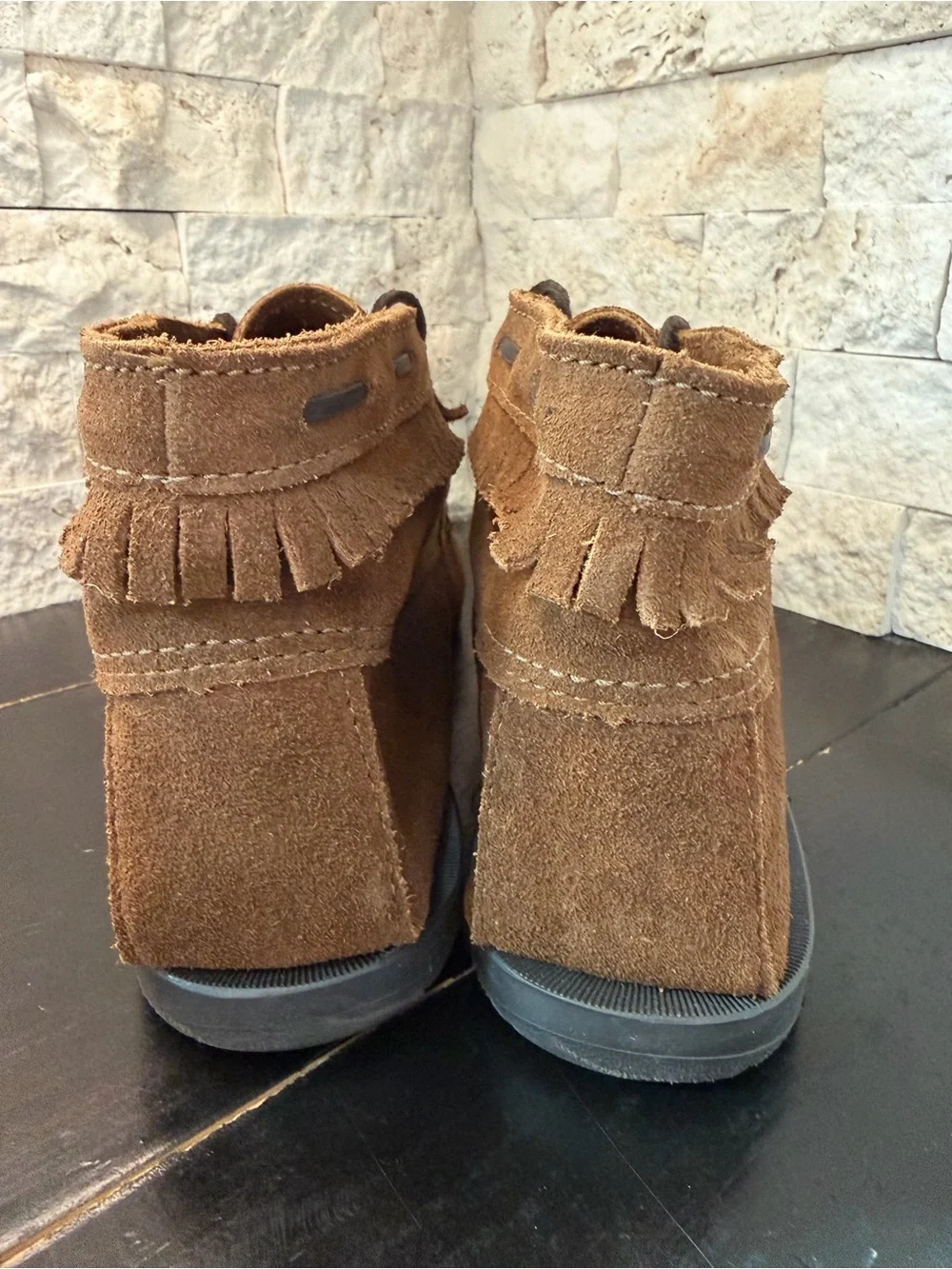 Minnetonka Chukka Boot Fringe Moccasins Vintage Brown Suede Lace Up Men’s 10